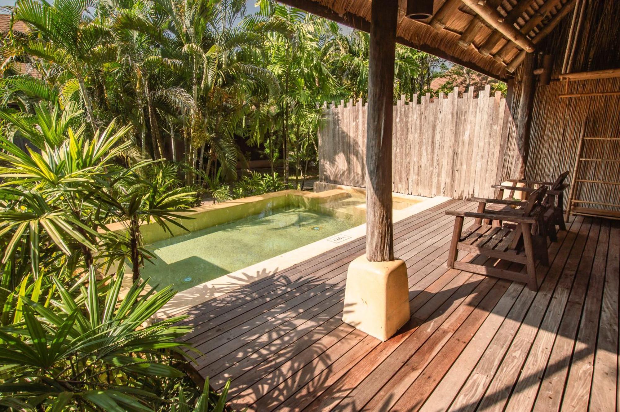 High Season Pool Villa & Spa Ko Kut Kültér fotó
